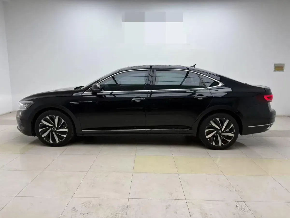 2023 Volkswagen Passat 2.0T 186HP L4 7DCT,autocango,china used car exporter,china ev exporter,chinese used car exporter,chinese used ev exporter