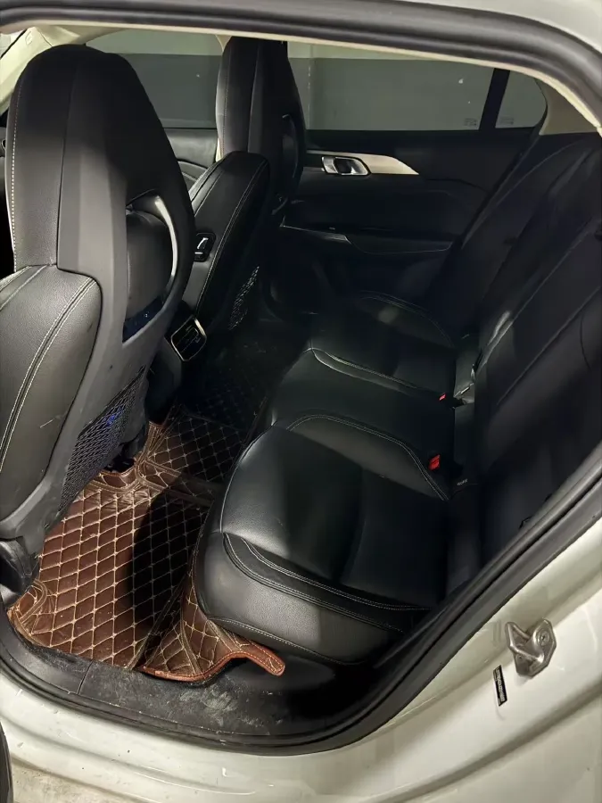 2021 LYNK&CO 03 1.5T 180HP L3 7DCT,autocango,china used car exporter,china ev exporter,chinese used car exporter,chinese used ev exporter