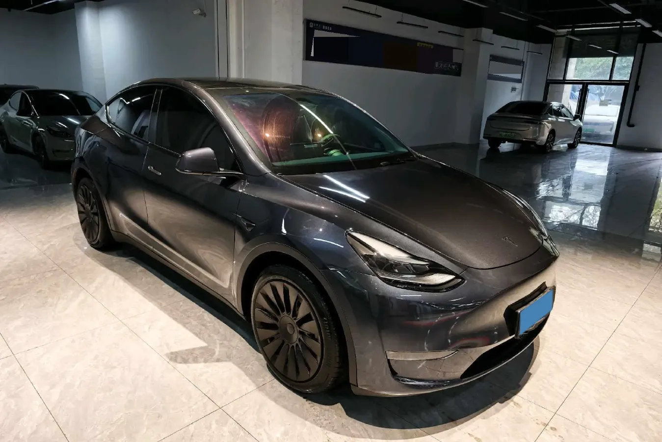 2024 Tesla Model Y BEV 78.4KWH,autocango,china used car exporter,china ev exporter,chinese used car exporter,chinese used ev exporter