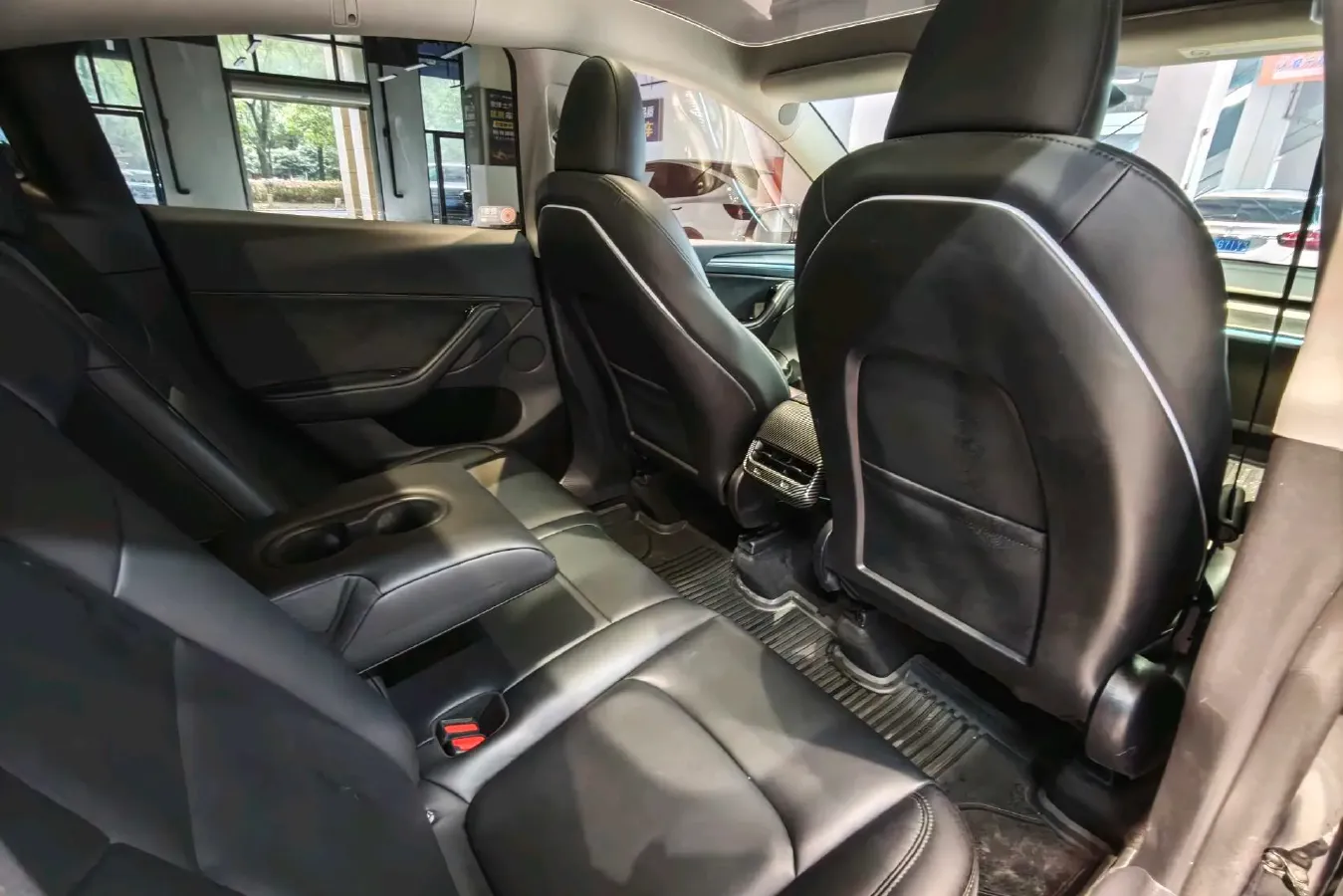 2024 Tesla Model Y BEV 78.4KWH,autocango,china used car exporter,china ev exporter,chinese used car exporter,chinese used ev exporter