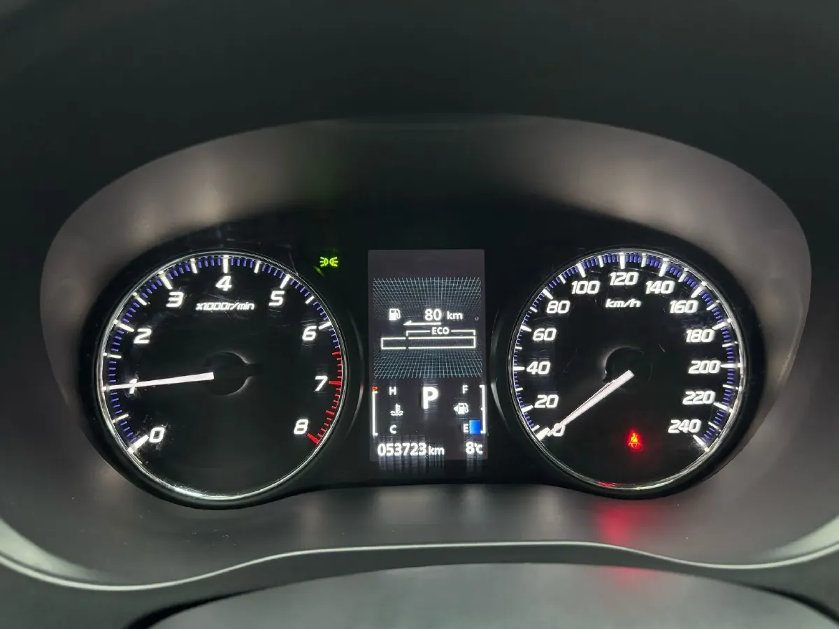 2021 Mitsubishi Outlander 2.0L 166HP L4 CVT,autocango,china used car exporter,china ev exporter,chinese used car exporter,chinese used ev exporter