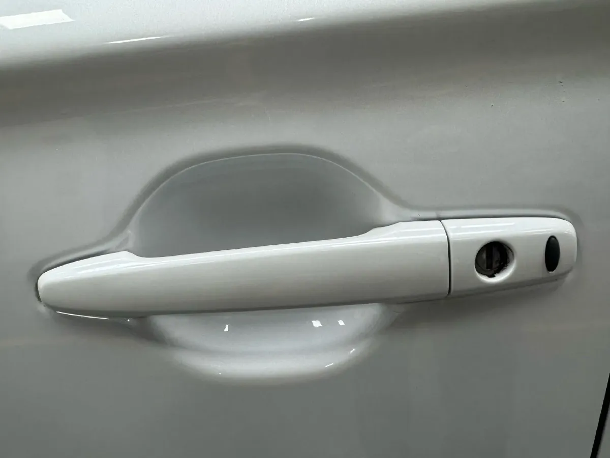 2021 Mitsubishi Outlander 2.0L 166HP L4 CVT,autocango,china used car exporter,china ev exporter,chinese used car exporter,chinese used ev exporter