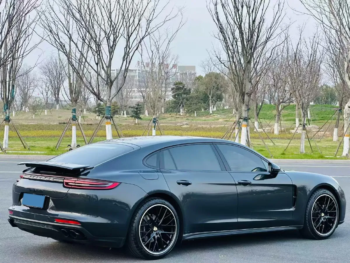 2017 Porsche Panamera 3.0T 330HP V6 8DCT,autocango,china used car exporter,china ev exporter,chinese used car exporter,chinese used ev exporter