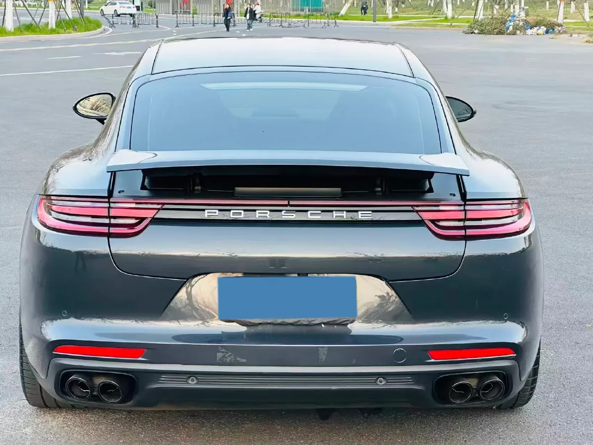 2017 Porsche Panamera 3.0T 330HP V6 8DCT,autocango,china used car exporter,china ev exporter,chinese used car exporter,chinese used ev exporter