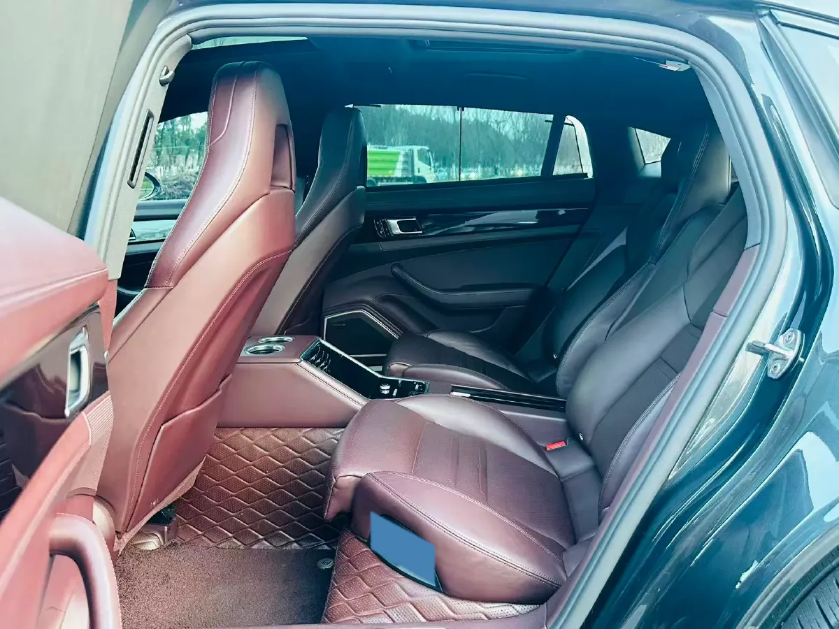 2017 Porsche Panamera 3.0T 330HP V6 8DCT,autocango,china used car exporter,china ev exporter,chinese used car exporter,chinese used ev exporter