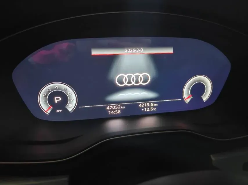 2020 Audi A4L 2.0T 190HP L4 7DCT,autocango,china used car exporter,china ev exporter,chinese used car exporter,chinese used ev exporter