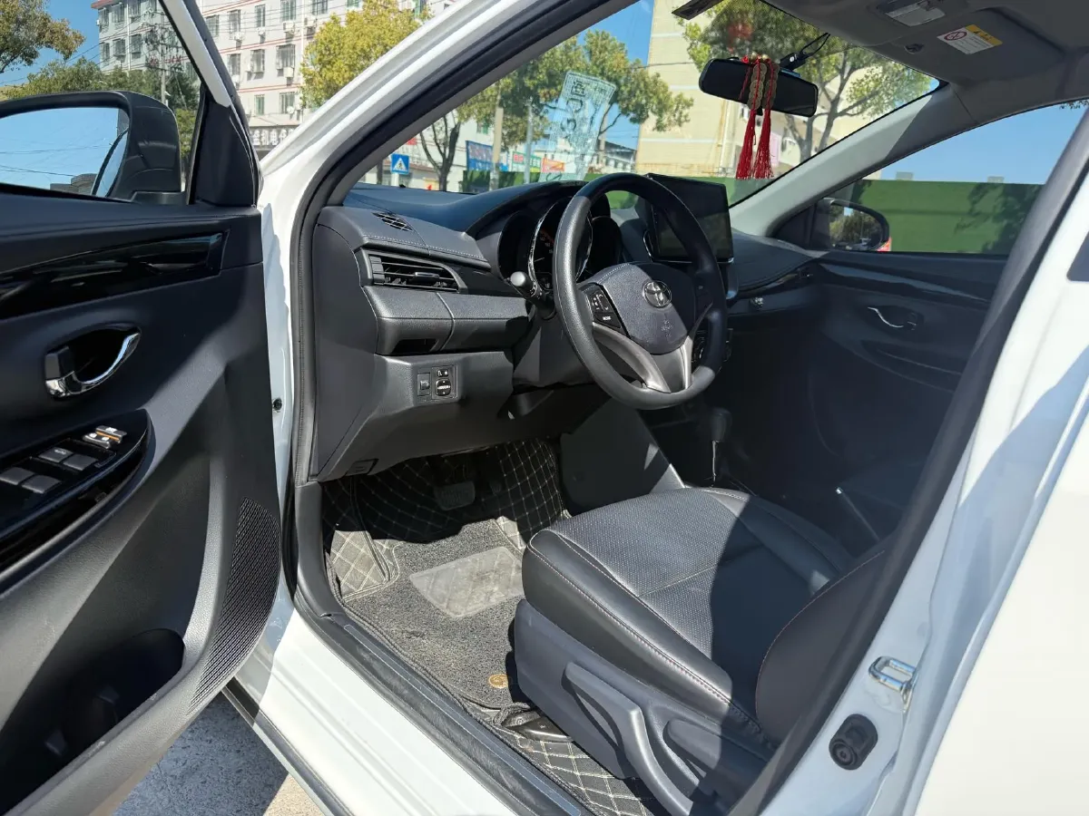 2022 Toyota Yaris L 1.5L 112HP L4 CVT,autocango,china used car exporter,china ev exporter,chinese used car exporter,chinese used ev exporter