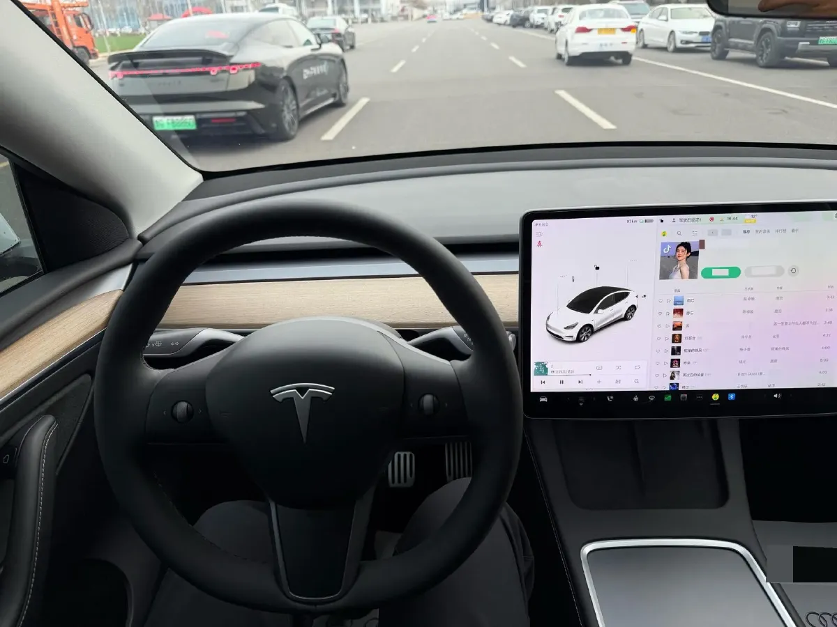 2021 Tesla Model Y BEV 60KWH,autocango,china used car exporter,china ev exporter,chinese used car exporter,chinese used ev exporter