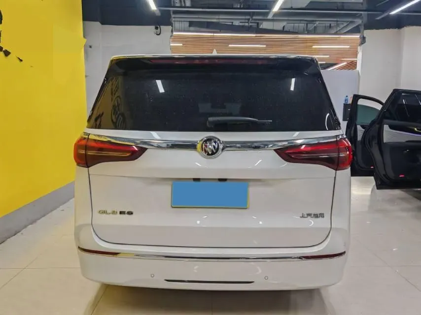 2023 Buick GL8 2.0T 237HP L4 9AT,autocango,china used car exporter,china ev exporter,chinese used car exporter,chinese used ev exporter