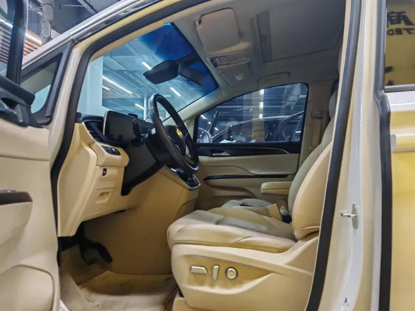 2023 Buick GL8 2.0T 237HP L4 9AT,autocango,china used car exporter,china ev exporter,chinese used car exporter,chinese used ev exporter