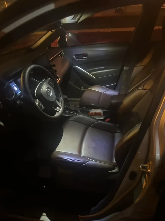 2022 Toyota Frontlander 2.0L 171HP L4 CVT,autocango,china used car exporter,china ev exporter,chinese used car exporter,chinese used ev exporter