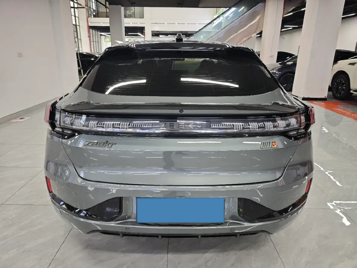2022 Zeekr 001 BEV 86KWH,autocango,china used car exporter,china ev exporter,chinese used car exporter,chinese used ev exporter