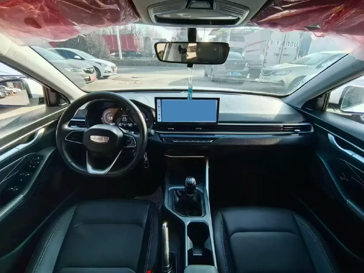 2025 Geely Emgrand 1.5L 127HP L4 5MT,autocango,china used car exporter,china ev exporter,chinese used car exporter,chinese used ev exporter