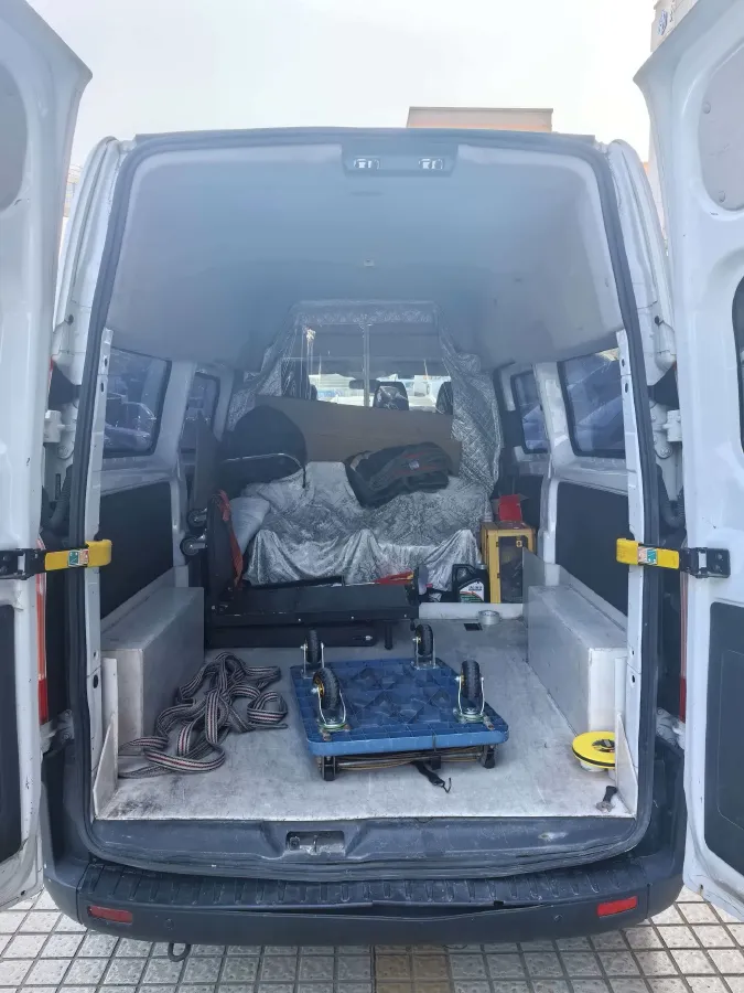 2019 Ford Transit 2.0T 202HP L4 6AT,autocango,china used car exporter,china ev exporter,chinese used car exporter,chinese used ev exporter