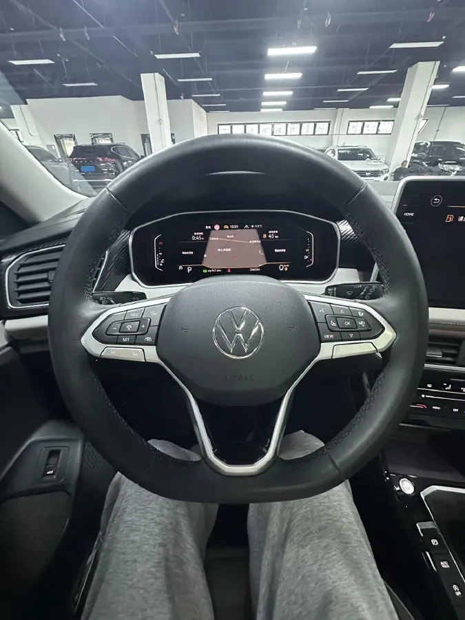 2023 Volkswagen Tayron 1.4T 150HP L4 7DCT,autocango,china used car exporter,china ev exporter,chinese used car exporter,chinese used ev exporter