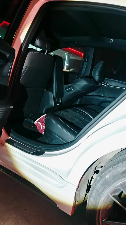 2024 Toyota Camry 2.0L 152HP L4 E-CVT Hybrid,autocango,china used car exporter,china ev exporter,chinese used car exporter,chinese used ev exporter