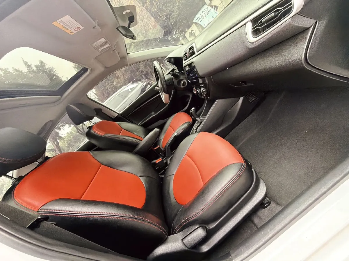 2017 Hyundai Reina 1.4L 95HP L4 4AT,autocango,china used car exporter,china ev exporter,chinese used car exporter,chinese used ev exporter