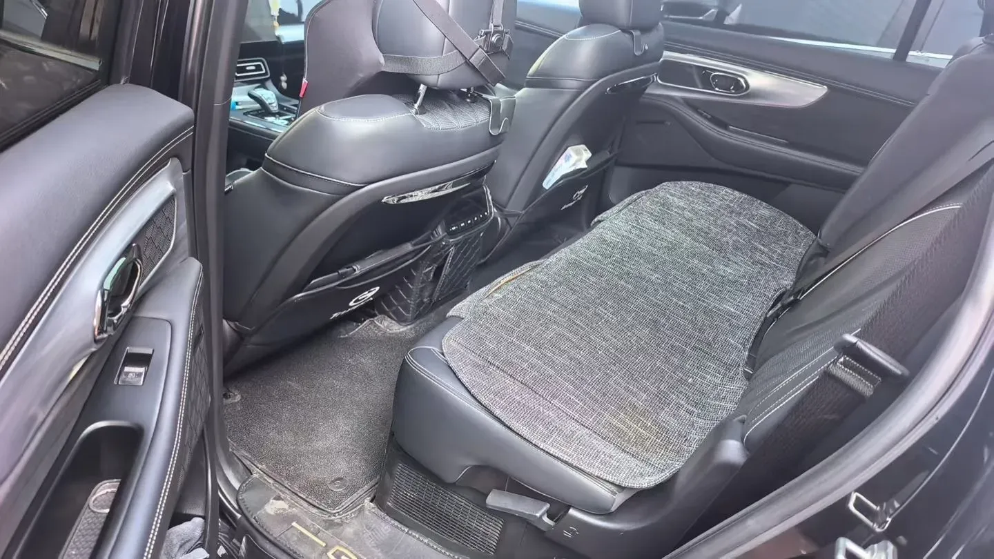 2022 GAC Trumpchi GS8 2.0T 190HP L4 E-CVT Hybrid,autocango,china used car exporter,china ev exporter,chinese used car exporter,chinese used ev exporter