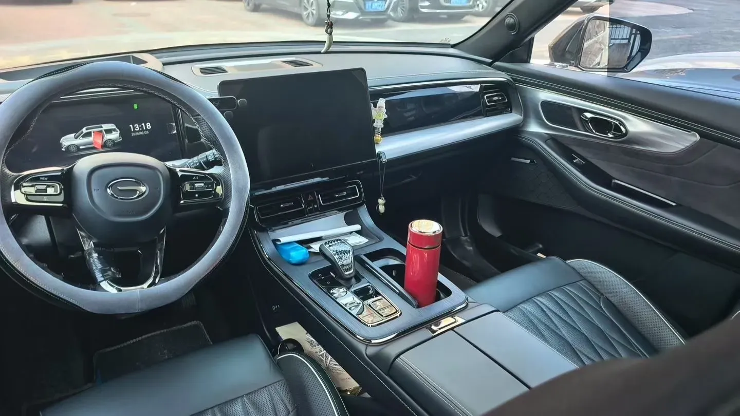 2022 GAC Trumpchi GS8 2.0T 190HP L4 E-CVT Hybrid,autocango,china used car exporter,china ev exporter,chinese used car exporter,chinese used ev exporter