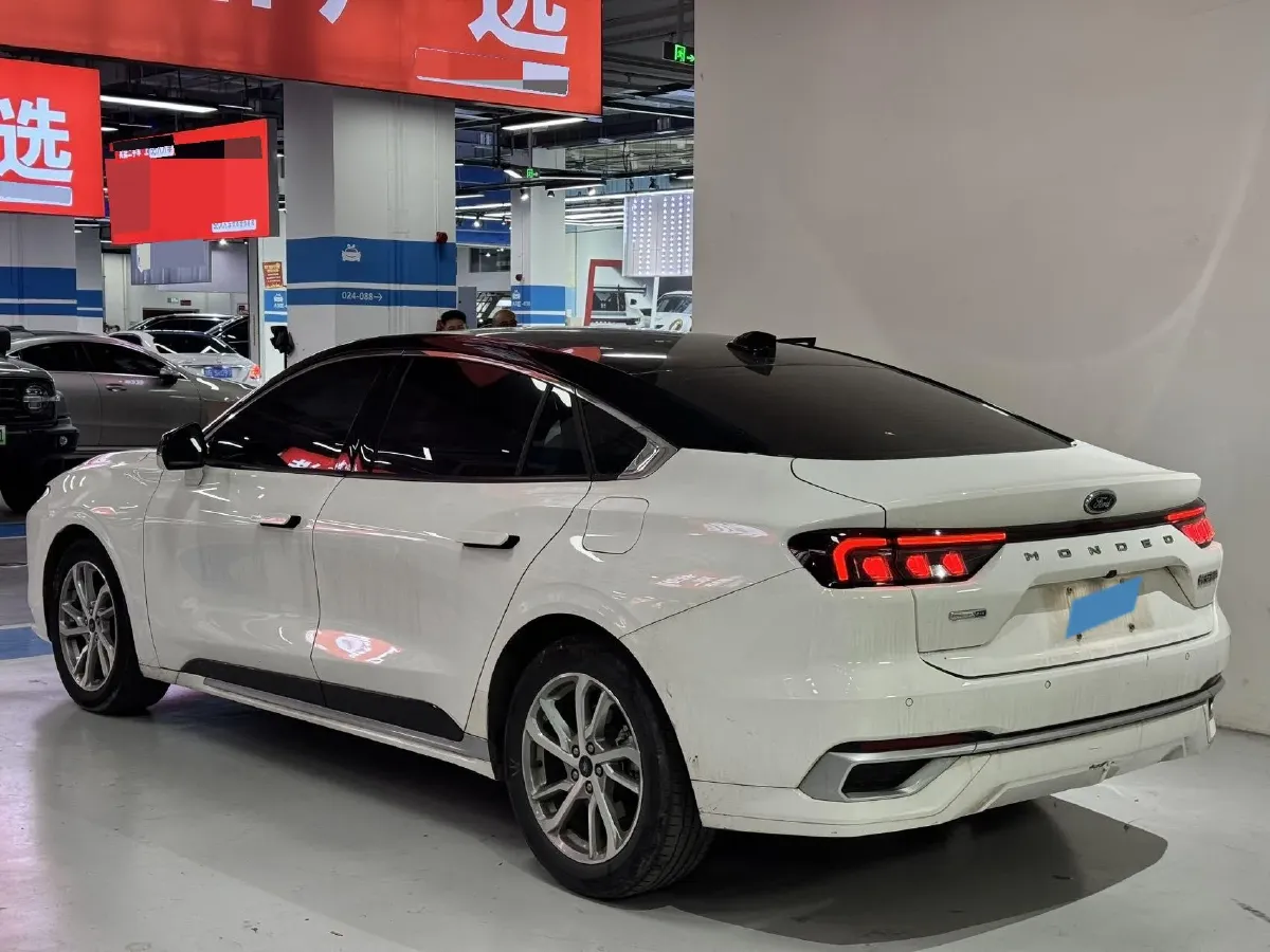 2022 Ford Mondeo 2.0T 238HP L4 8AT,autocango,china used car exporter,china ev exporter,chinese used car exporter,chinese used ev exporter