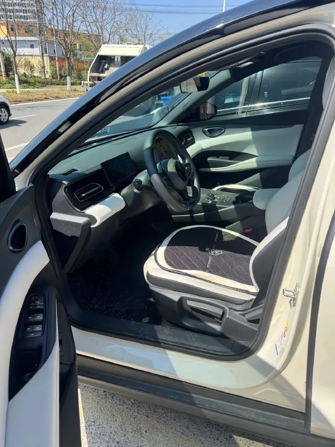 2025 BYD QinL 1.5L 101HP L4 E-CVT PHEV 10.08KWH,autocango,china used car exporter,china ev exporter,chinese used car exporter,chinese used ev exporter