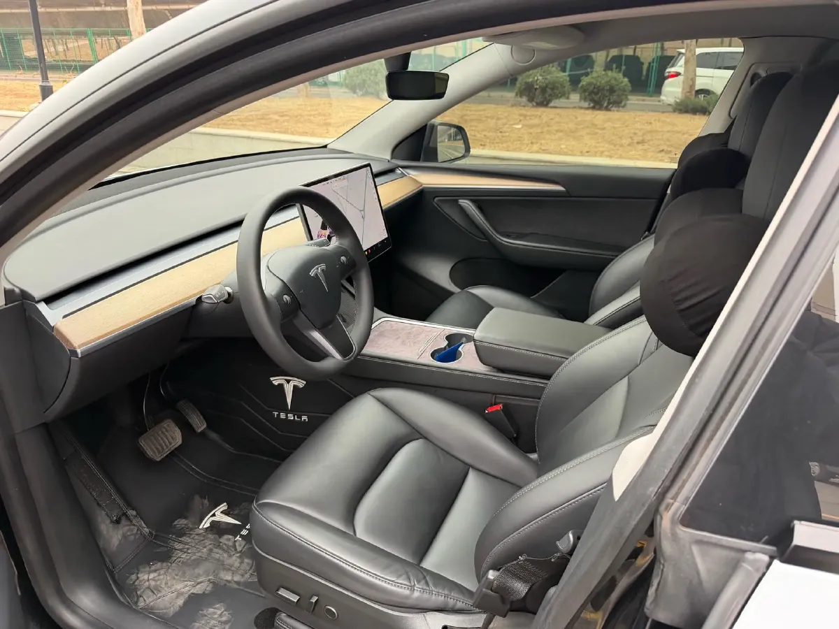 2021 Tesla Model Y BEV 60KWH,autocango,china used car exporter,china ev exporter,chinese used car exporter,chinese used ev exporter