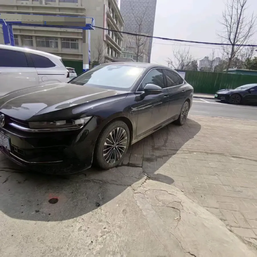 2024 Volkswagen Magotan 2.0T 220HP L4 7DCT,autocango,china used car exporter,china ev exporter,chinese used car exporter,chinese used ev exporter