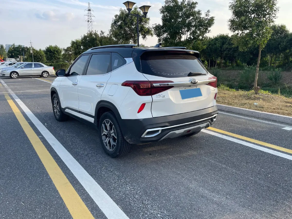 2021 Kia KX3 1.5L 115HP L4 CVT,autocango,china used car exporter,china ev exporter,chinese used car exporter,chinese used ev exporter