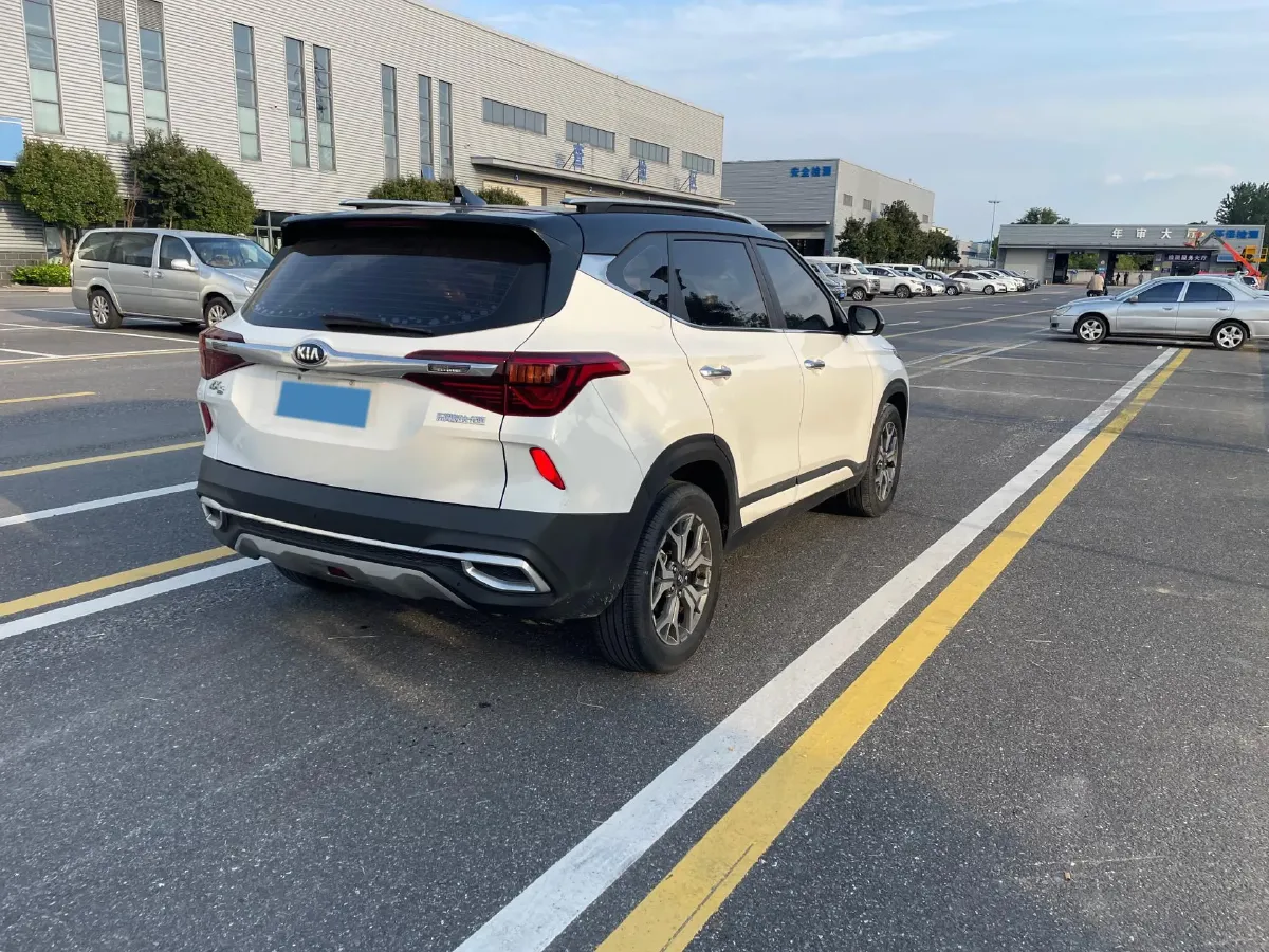 2021 Kia KX3 1.5L 115HP L4 CVT,autocango,china used car exporter,china ev exporter,chinese used car exporter,chinese used ev exporter