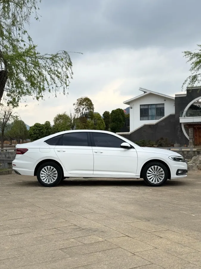 2021 Volkswagen Lavida 1.4T 150HP L4 7DCT,autocango,china used car exporter,china ev exporter,chinese used car exporter,chinese used ev exporter
