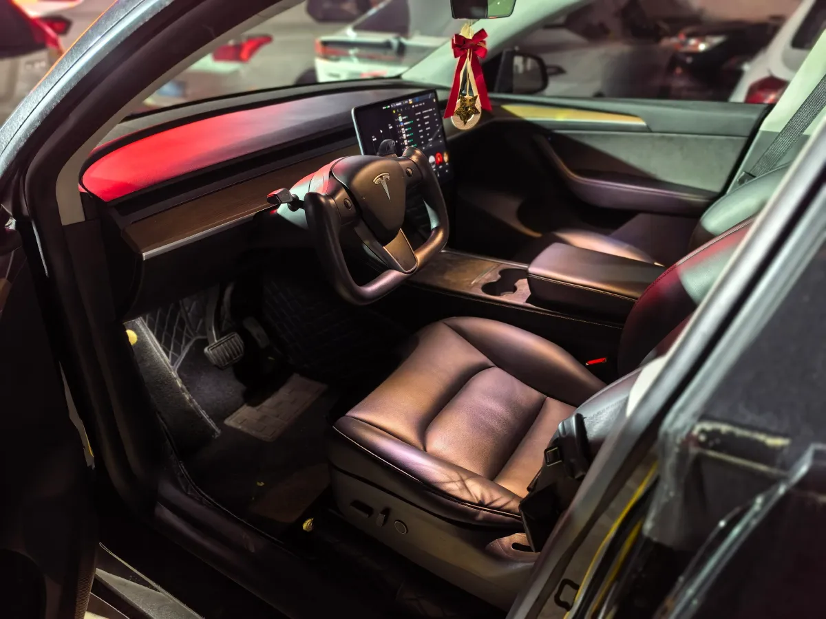 2021 Tesla Model Y BEV 60KWH,autocango,china used car exporter,china ev exporter,chinese used car exporter,chinese used ev exporter