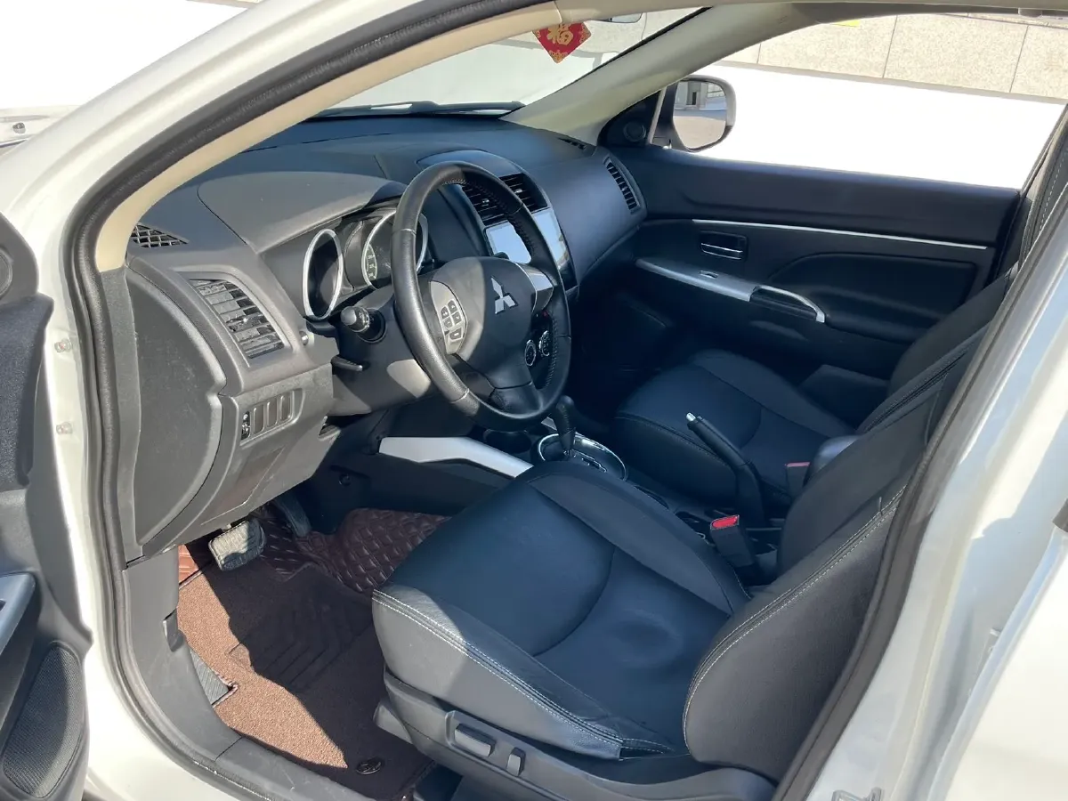 2018 Mitsubishi ASX 2.0L 167HP L4 CVT,autocango,china used car exporter,china ev exporter,chinese used car exporter,chinese used ev exporter