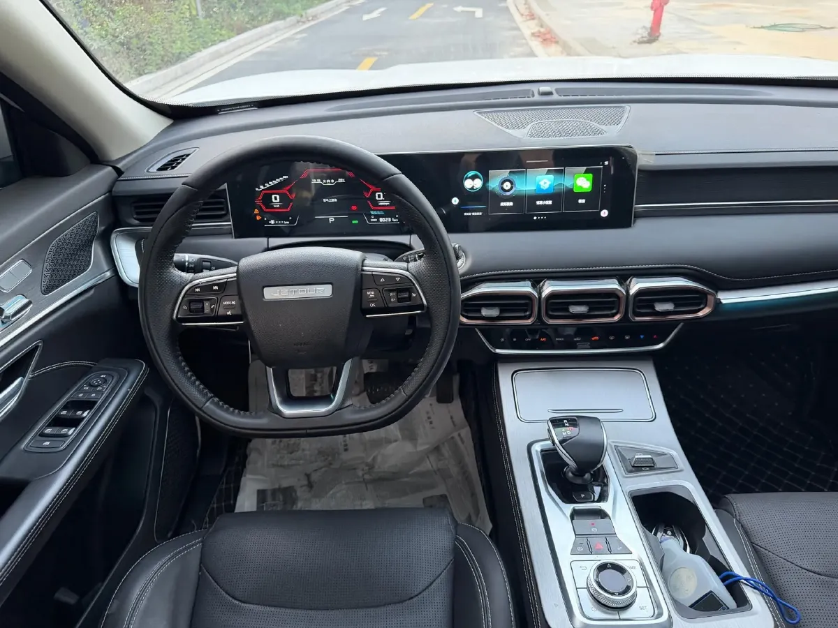 2021 Jetour X70 Plus 1.5T 156HP L4 6DCT,autocango,china used car exporter,china ev exporter,chinese used car exporter,chinese used ev exporter