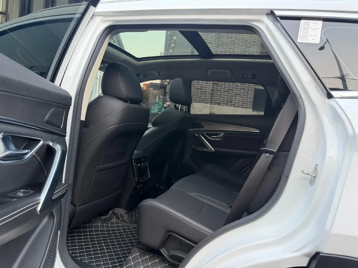 2021 Jetour X70 Plus 1.5T 156HP L4 6DCT,autocango,china used car exporter,china ev exporter,chinese used car exporter,chinese used ev exporter