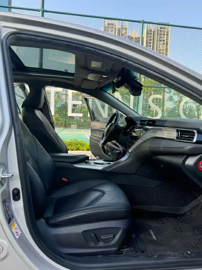 2018 Toyota Camry 2.5L 178HP L4 E-CVT Hybrid,autocango,china used car exporter,china ev exporter,chinese used car exporter,chinese used ev exporter