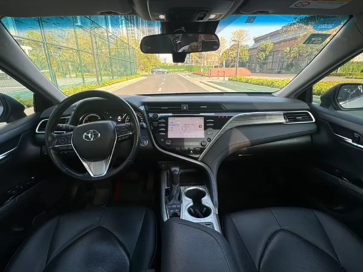 2018 Toyota Camry 2.5L 178HP L4 E-CVT Hybrid,autocango,china used car exporter,china ev exporter,chinese used car exporter,chinese used ev exporter