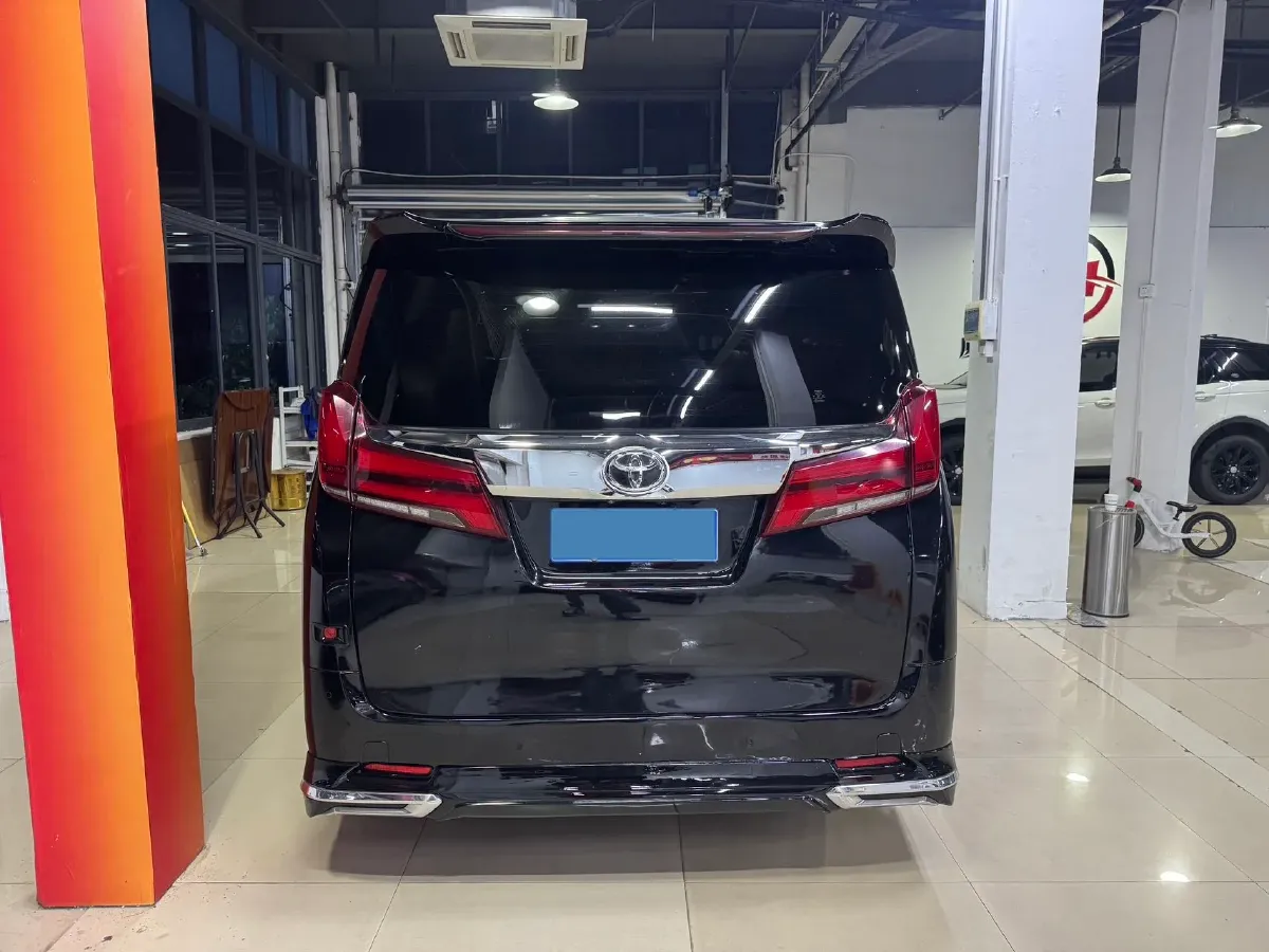 2018 Toyota Alphard 3.5L 301HP V6 8AT,autocango,china used car exporter,china ev exporter,chinese used car exporter,chinese used ev exporter