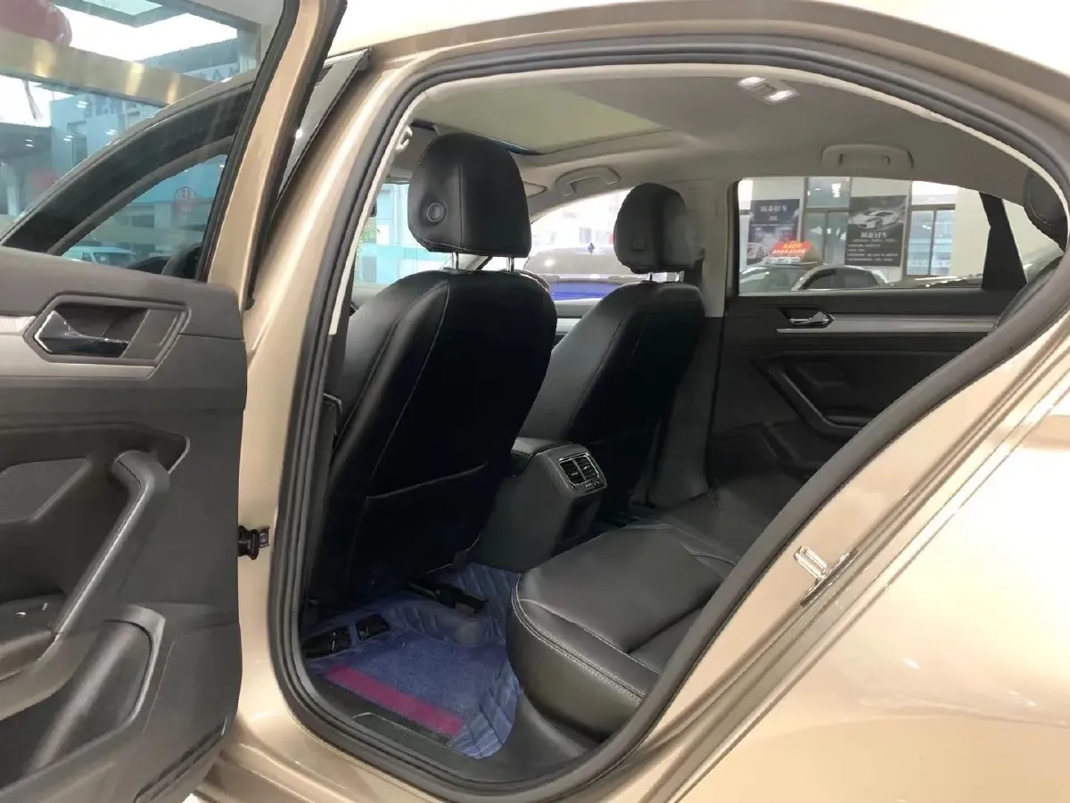 2017 Volkswagen Lamando 1.4T 131HP L4 7DCT,autocango,china used car exporter,china ev exporter,chinese used car exporter,chinese used ev exporter