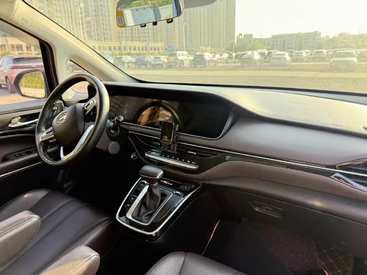 2021 GAC Trumpchi M6 1.5T 169HP L4 7DCT,autocango,china used car exporter,china ev exporter,chinese used car exporter,chinese used ev exporter