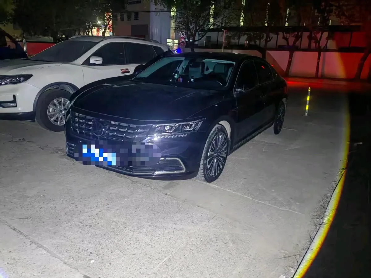 2021 Volkswagen Passat 2.0T 186HP L4 7DCT,autocango,china used car exporter,china ev exporter,chinese used car exporter,chinese used ev exporter