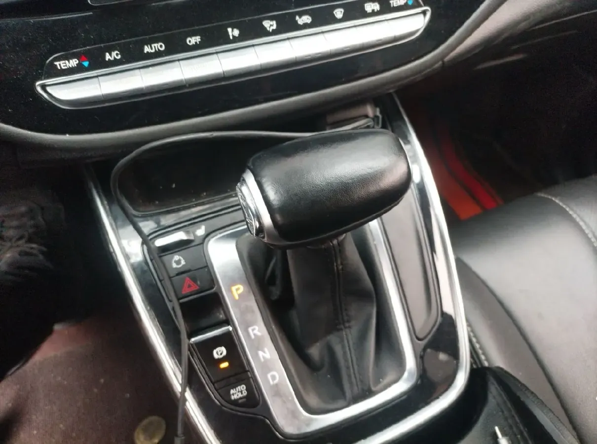 2021 GAC Trumpchi M6 1.5T 169HP L4 7DCT,autocango,china used car exporter,china ev exporter,chinese used car exporter,chinese used ev exporter