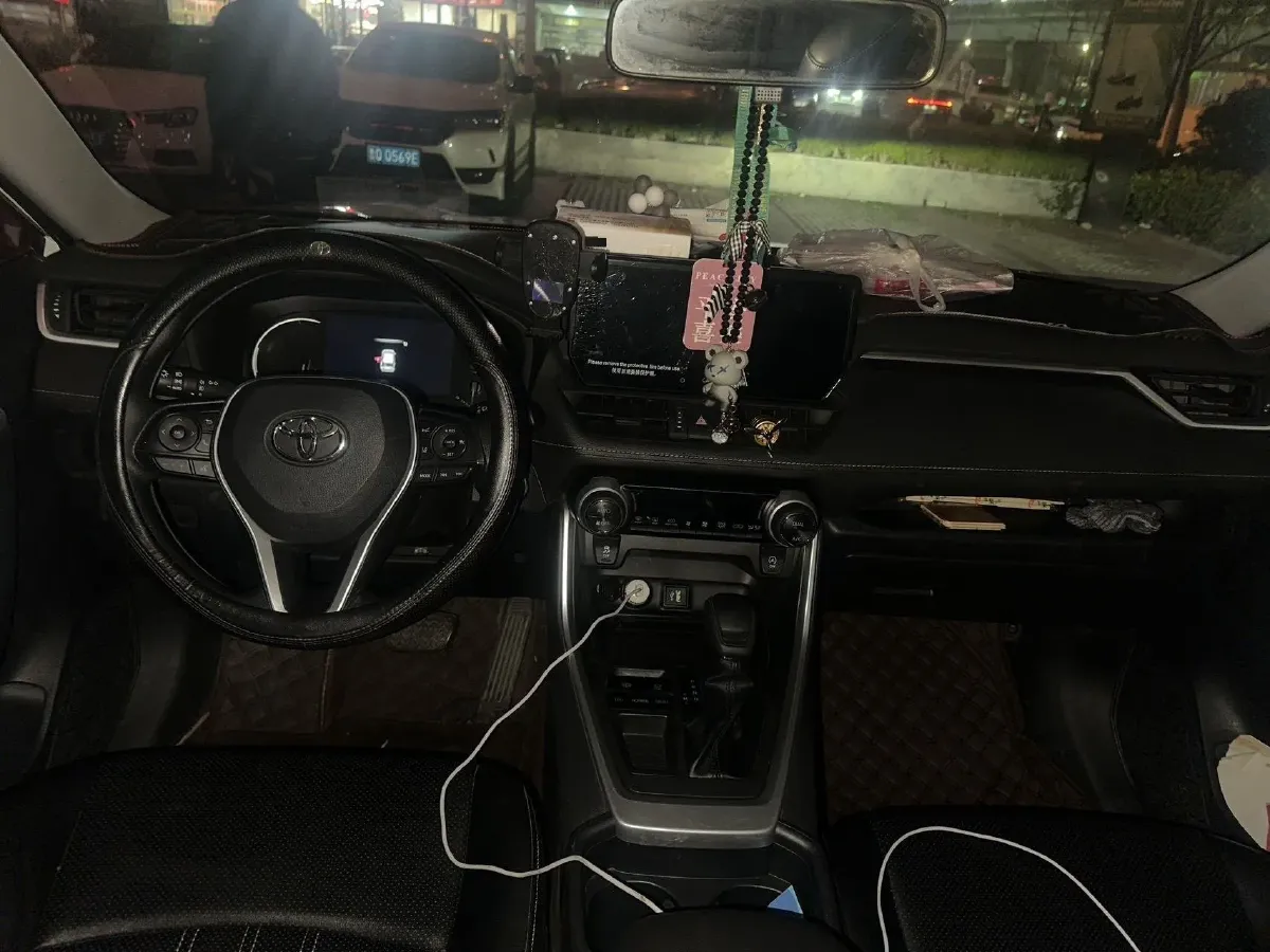 2022 Toyota RAV4 2.0L 171HP L4 CVT,autocango,china used car exporter,china ev exporter,chinese used car exporter,chinese used ev exporter