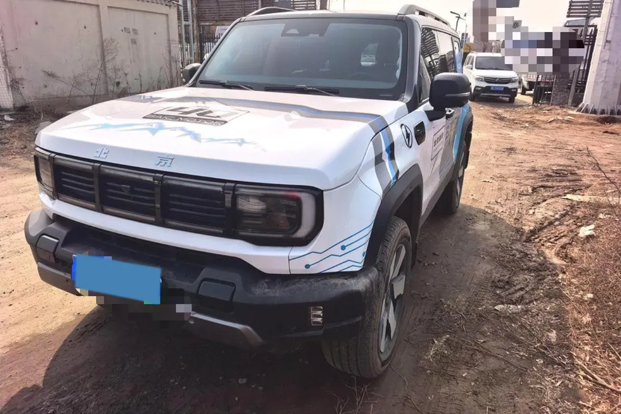 2025 Beijing BJ40 REEV REEV 188HP REEV 40.3KWH,autocango,china used car exporter,china ev exporter,chinese used car exporter,chinese used ev exporter
