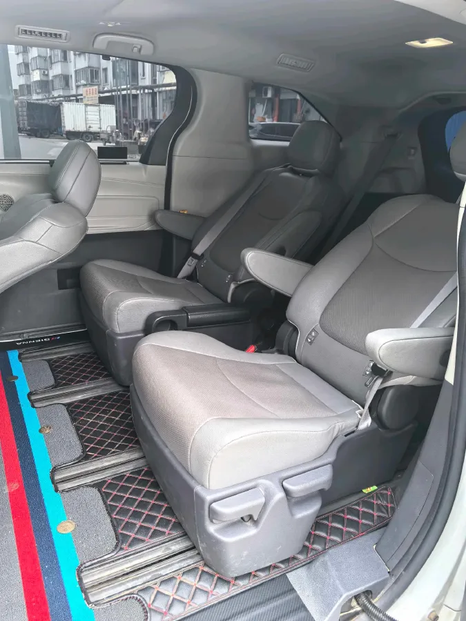 2021 Toyota Sienna 2.5L 192HP L4 E-CVT Hybrid,autocango,china used car exporter,china ev exporter,chinese used car exporter,chinese used ev exporter