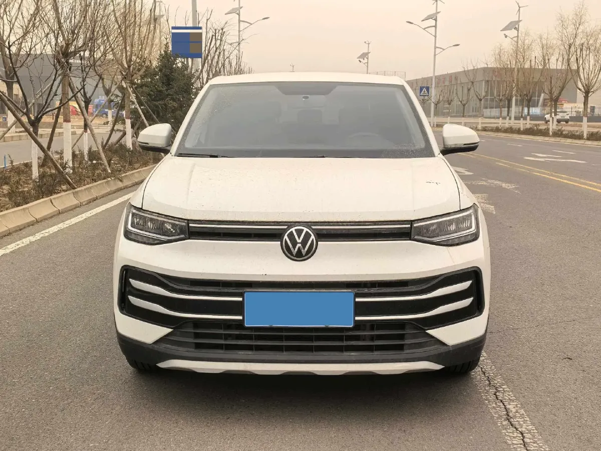 2025 Volkswagen Tharu 1.5L 110HP L4 6AT,autocango,china used car exporter,china ev exporter,chinese used car exporter,chinese used ev exporter