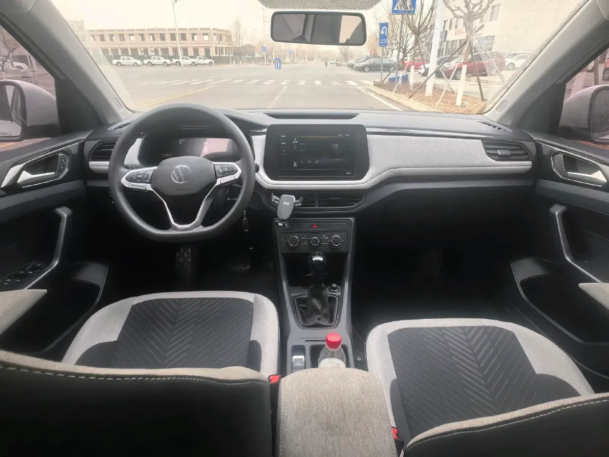 2025 Volkswagen Tharu 1.5L 110HP L4 6AT,autocango,china used car exporter,china ev exporter,chinese used car exporter,chinese used ev exporter