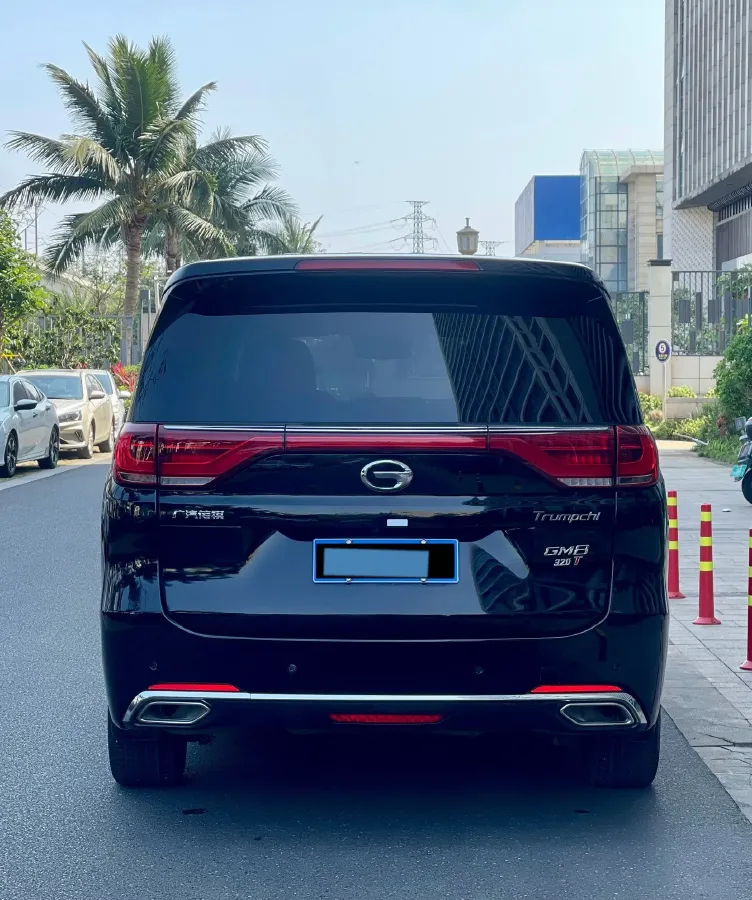 2018 GAC Trumpchi M8 2.0T 201HP L4 6AT,autocango,china used car exporter,china ev exporter,chinese used car exporter,chinese used ev exporter