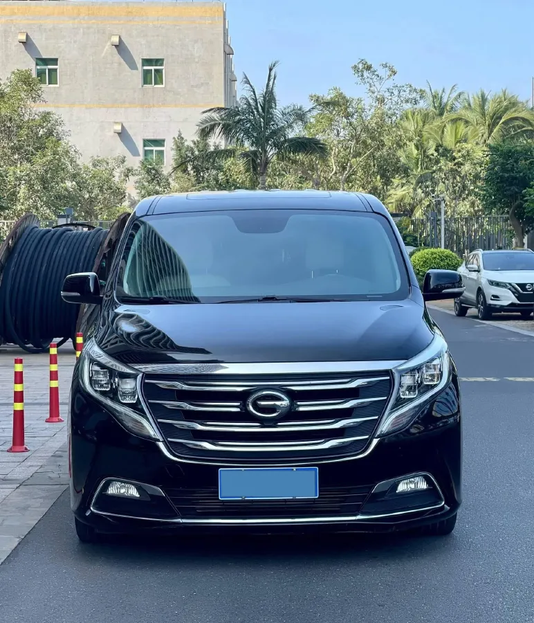 2018 GAC Trumpchi M8 2.0T 201HP L4 6AT,autocango,china used car exporter,china ev exporter,chinese used car exporter,chinese used ev exporter