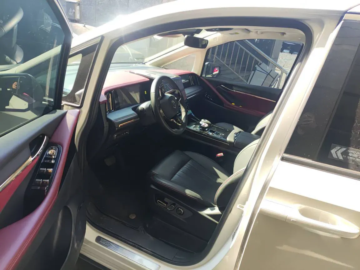 2024 GAC Trumpchi E9 2.0T 190HP L4 2DHT PHEV 25.57KWH,autocango,china used car exporter,china ev exporter,chinese used car exporter,chinese used ev exporter