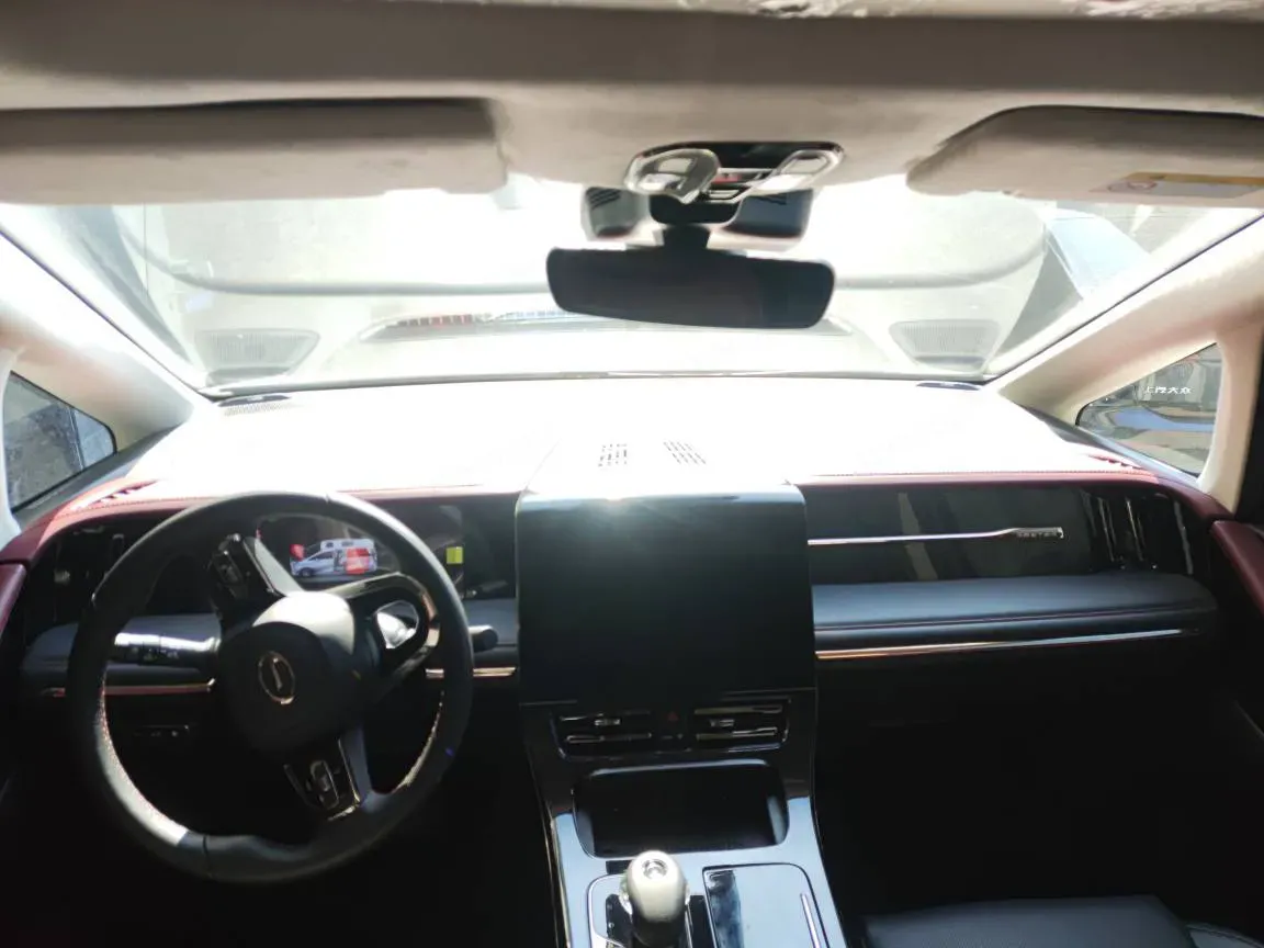 2024 GAC Trumpchi E9 2.0T 190HP L4 2DHT PHEV 25.57KWH,autocango,china used car exporter,china ev exporter,chinese used car exporter,chinese used ev exporter